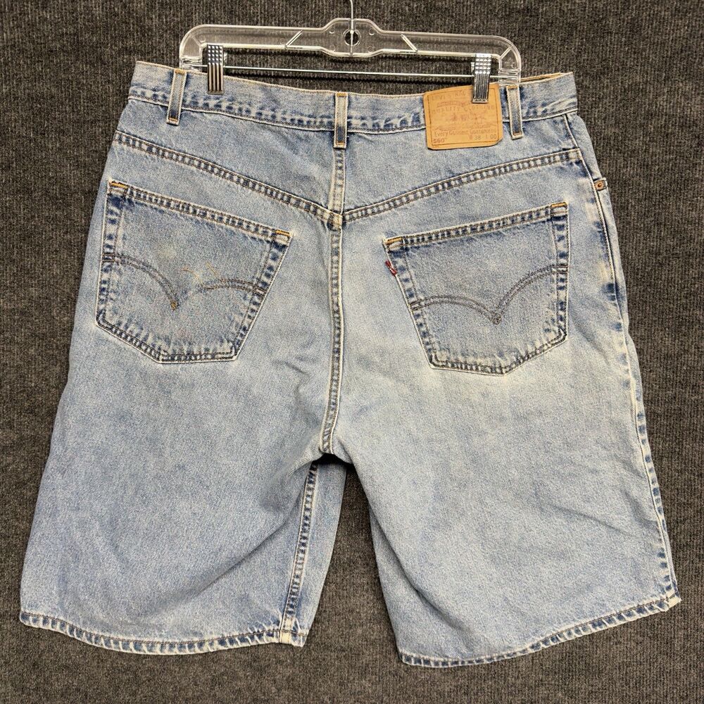 Vintage Levis 560 Loose Fit Shorts Size38 Light Wash Blue Denim Jorts Y2K USA